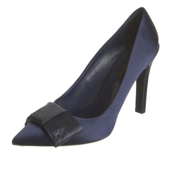 Louis Vuitton Bow Pumps - Picture 1 of 5